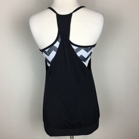 Lululemon Black & White Chevron No Limits Athletic  Tank Top 4 - Picture 6 of 7